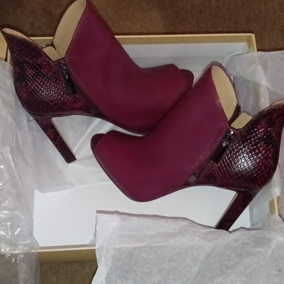 🆕Michael Kors Alane Leather & Python Snake Embossed Open Toe Bootie Size 7 - Picture 8 of 9